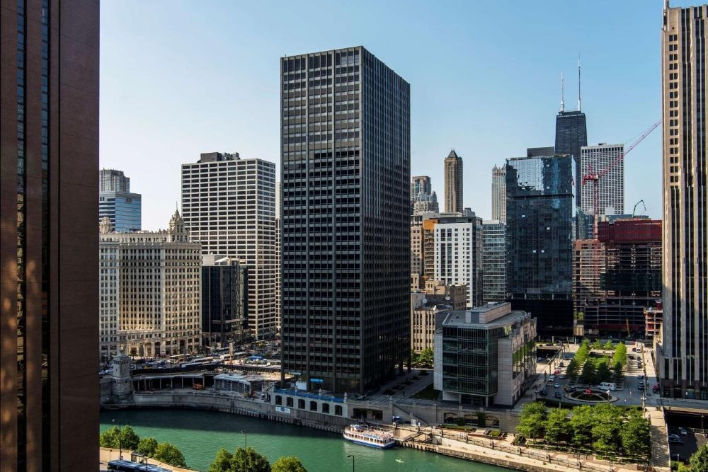 Hyatt Regency Chicago Image 128