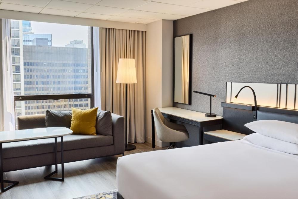 Hyatt Regency Chicago Image 65