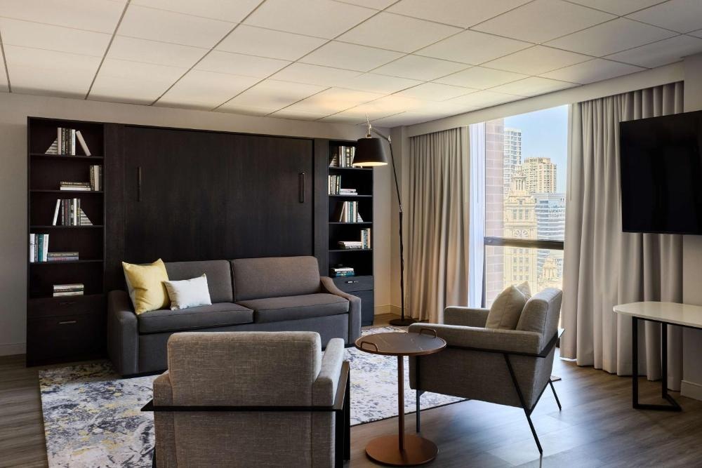Hyatt Regency Chicago Image 81