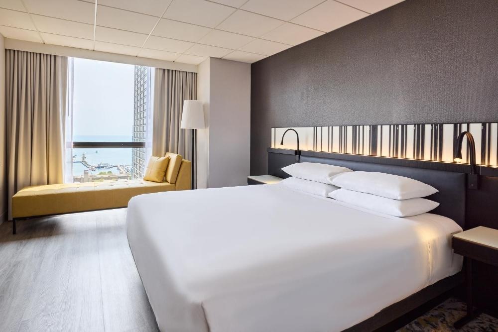 Hyatt Regency Chicago Image 88