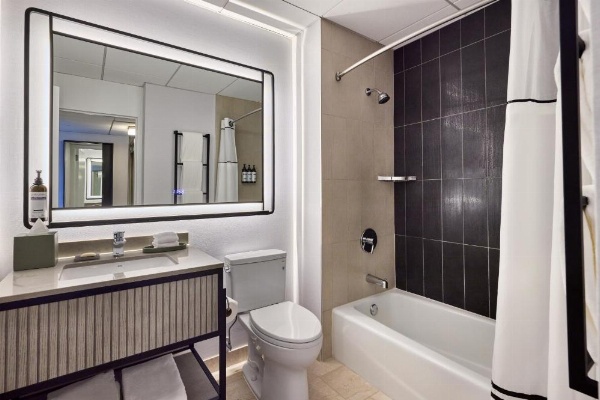 Hyatt Regency Chicago image 37