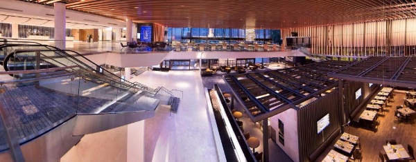 Hyatt Regency Chicago image 5